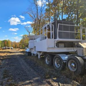 1997 Diamond Z PWG 1463B Tub Grinder with Cat Engine