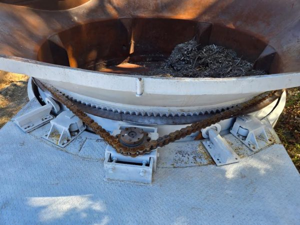 1997 Diamond Z PWG 1463B Tub Grinder with Cat Engine - Image 8